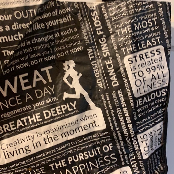 LULULEMON MANIFESTO GYM BAG LARGE Black, WHITE, RED 13” x 15” REUSABLE TOTE - Picture 5 of 12